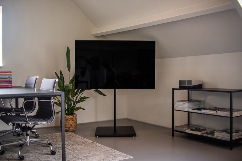 Atria Soporte TV de Pie – 2